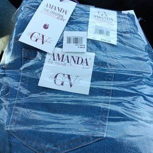 Gloria Vanderbilt short jeans